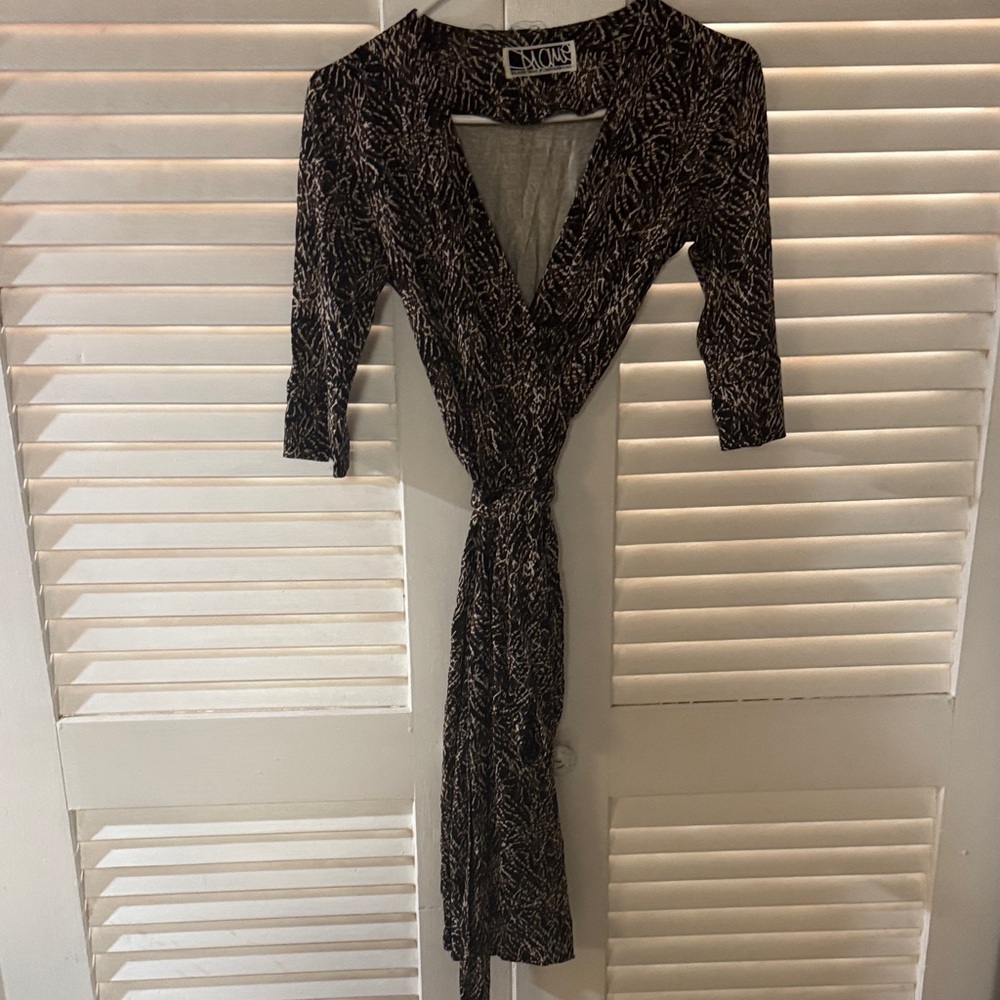 INC International Concepts Black and White Long Sleeve Dress